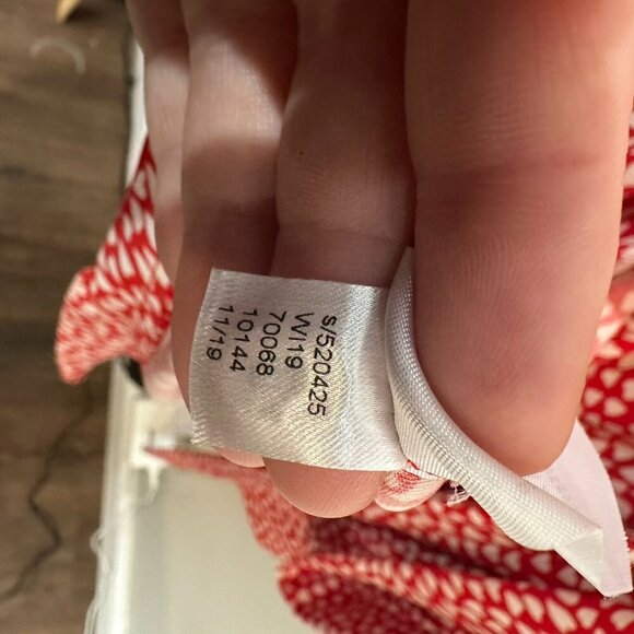 Ann Taylor Heart Jersey Wrap Dress Size 12 Red White Stretch Travel Work - Picture 7 of 8